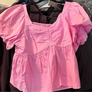 Pretty in pink puffy sleeves barbiecore peplum